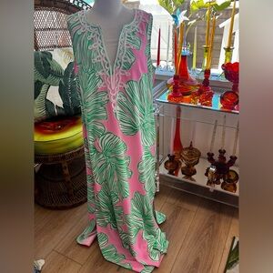 NWT Carlotta maxi- has small flaw in fabric towards bottom - see photos